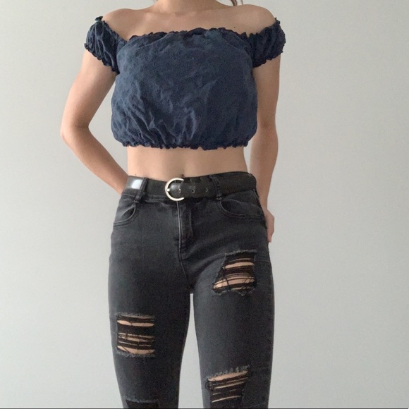 cutest little navy top! - Picture 2 of 3